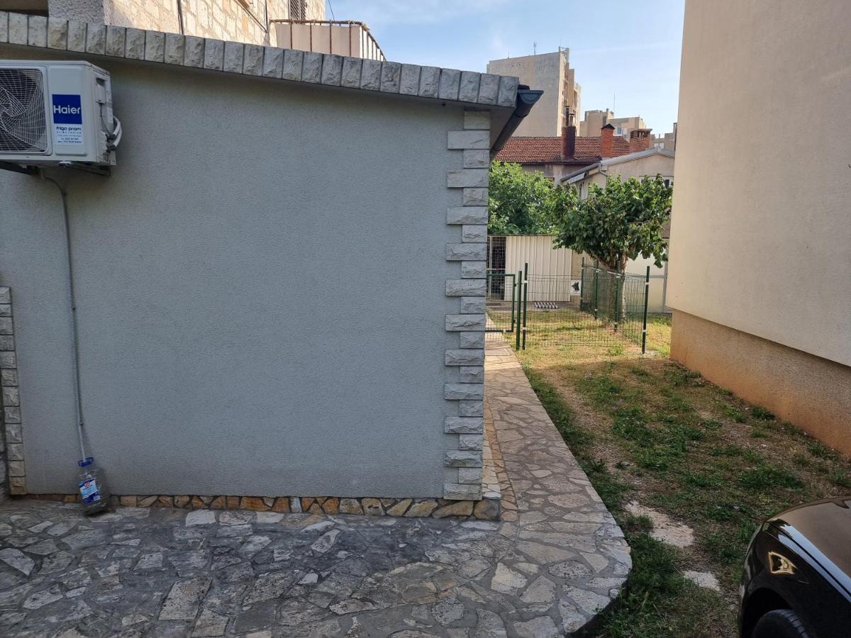 Studio Verunica Ζαντάρ Εξωτερικό φωτογραφία